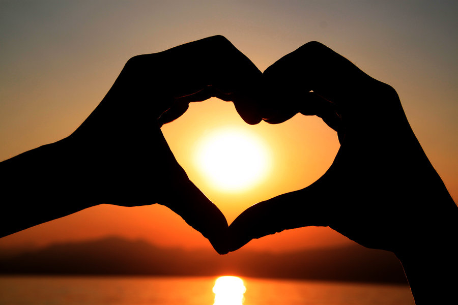 2 用心做事，真情服務(wù).jpg